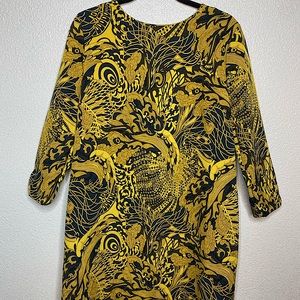 Navy & Gold 3/4 Sleeve Shift Dress